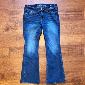 American Eagle Kick Boot Jeans 8 Short